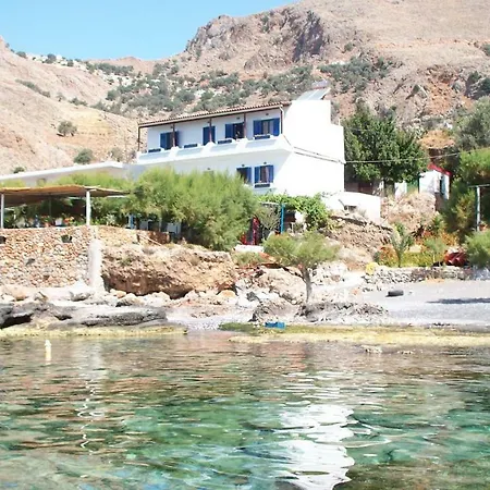 ホテル Taverna Akrogiali *