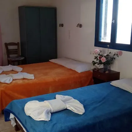 Taverna Akrogiali Hotel Loutro