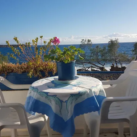 Taverna Akrogiali Hotel Loutro